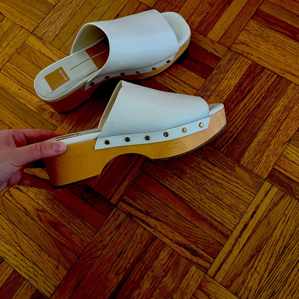 Dolce Vita clog slides in great condition!